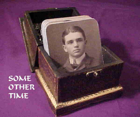 TIME-MACHINE-WITH-PICTURES