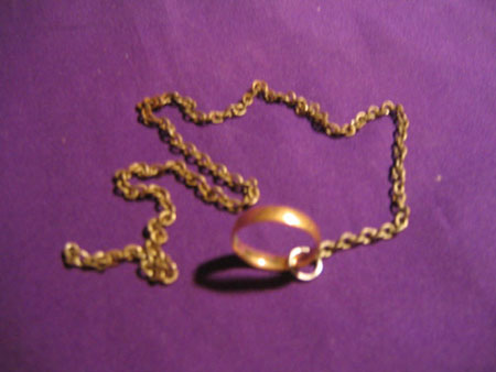 9-E-GOLD-WEDDING-BAND